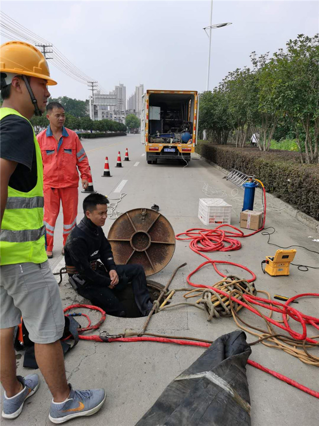 上蔡翻衬法管道修复技术主要工序